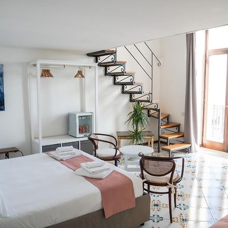 Le Stanze Di Sissi - Luxury Suites Naples Extérieur photo