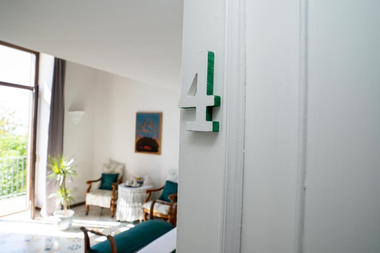 Le Stanze Di Sissi - Luxury Suites Naples Extérieur photo