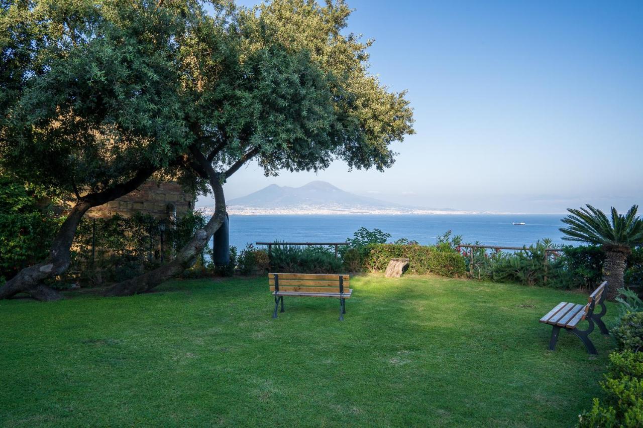 Le Stanze Di Sissi - Luxury Suites Naples Extérieur photo
