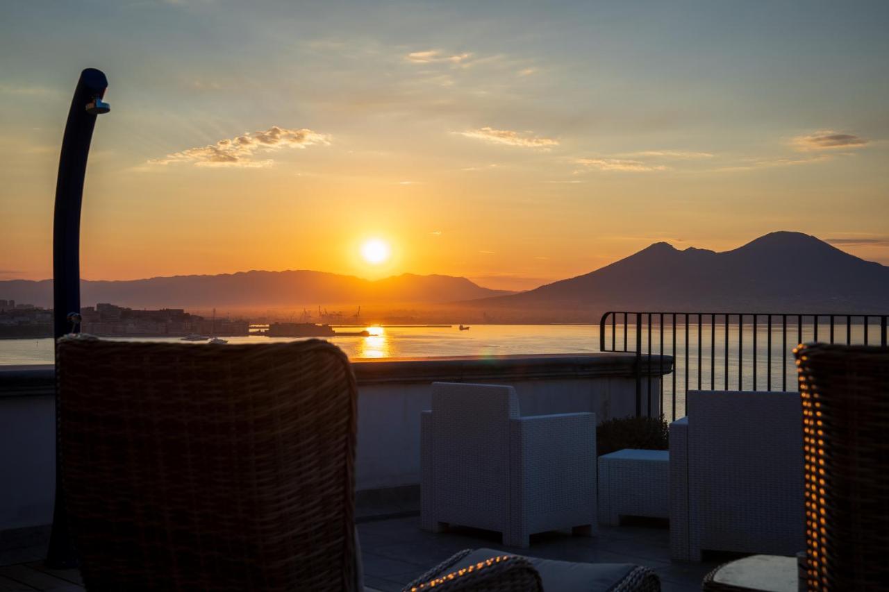 Le Stanze Di Sissi - Luxury Suites Naples Extérieur photo