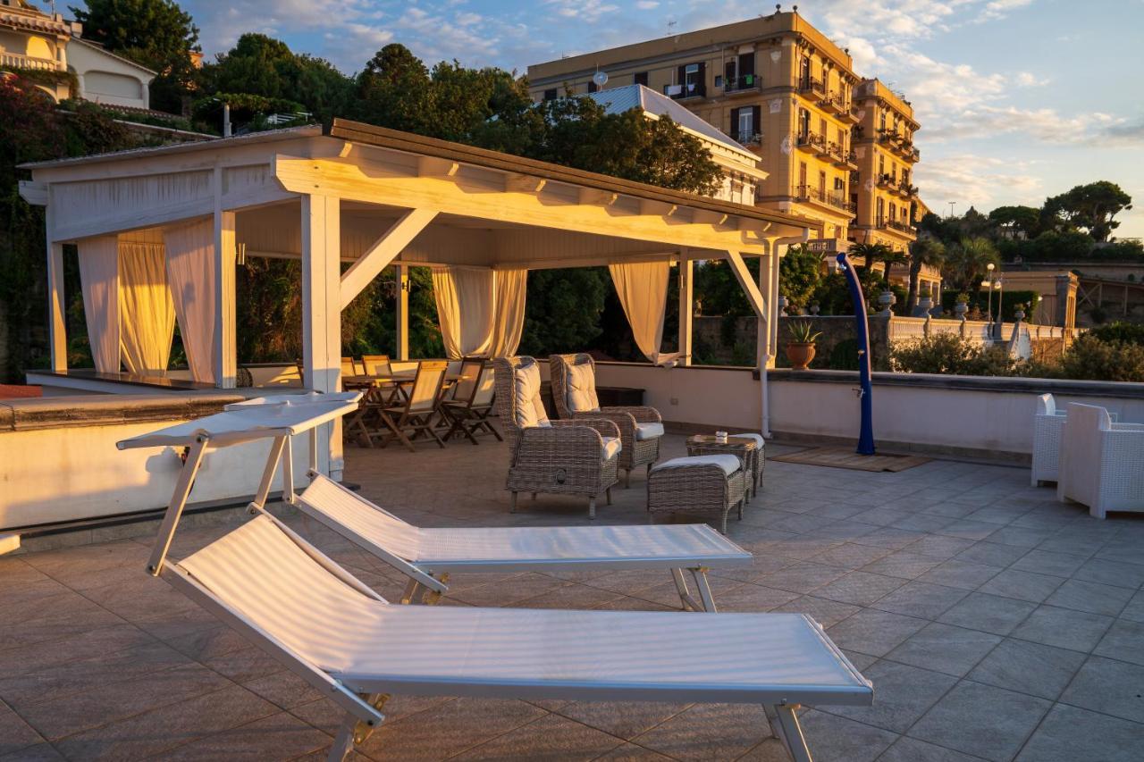 Le Stanze Di Sissi - Luxury Suites Naples Extérieur photo