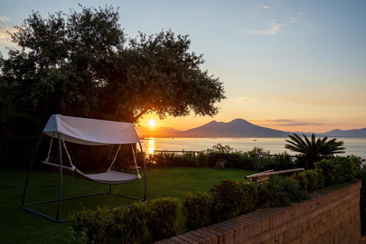 Le Stanze Di Sissi - Luxury Suites Naples Extérieur photo