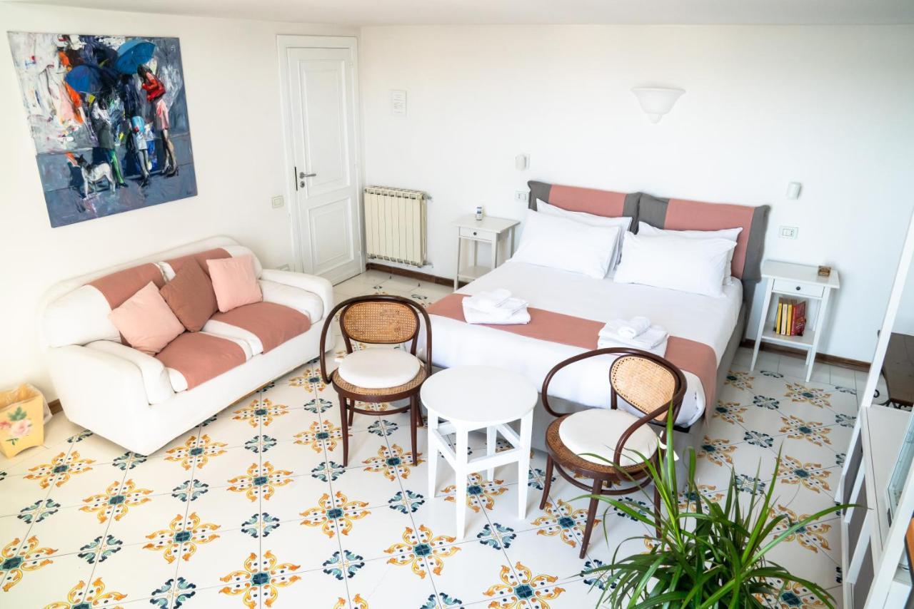 Le Stanze Di Sissi - Luxury Suites Naples Extérieur photo