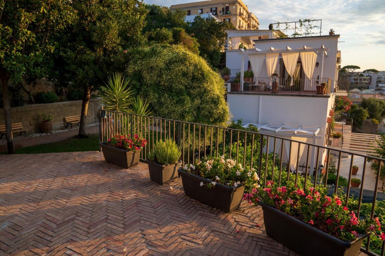 Le Stanze Di Sissi - Luxury Suites Naples Extérieur photo