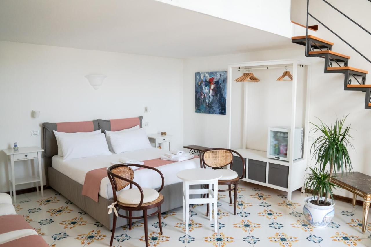 Le Stanze Di Sissi - Luxury Suites Naples Extérieur photo