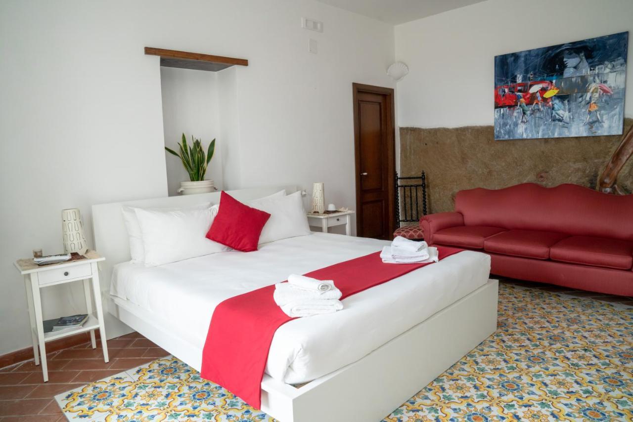 Le Stanze Di Sissi - Luxury Suites Naples Extérieur photo